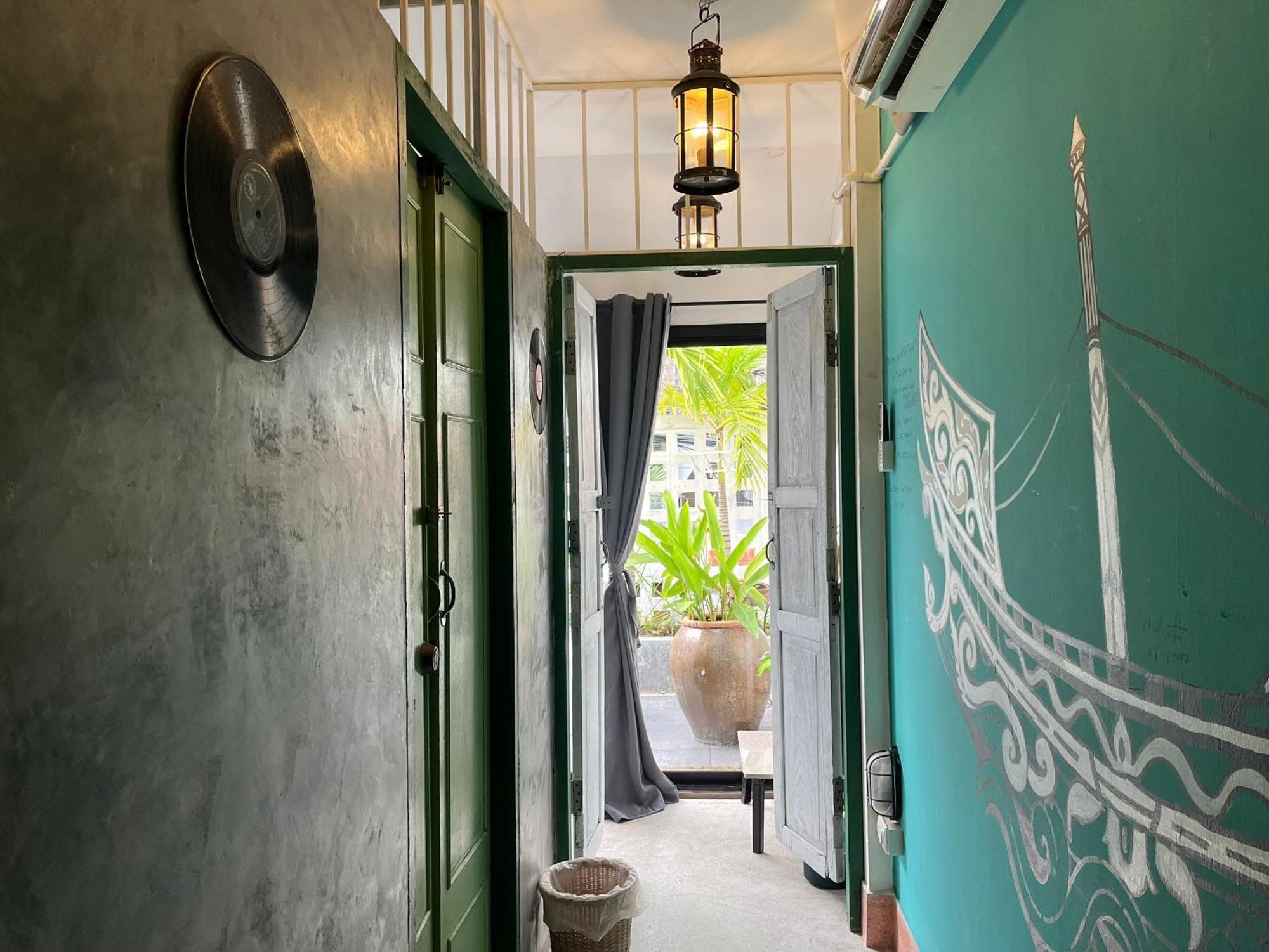 Auntie & Niece Phuket Apartman Ban Sam Kong Kültér fotó