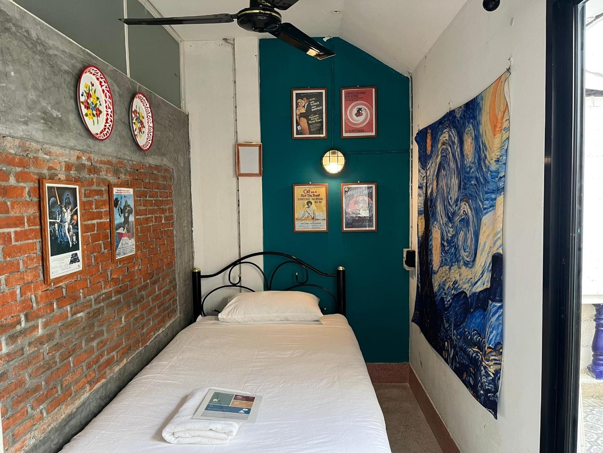 Auntie & Niece Phuket Apartman Ban Sam Kong Kültér fotó