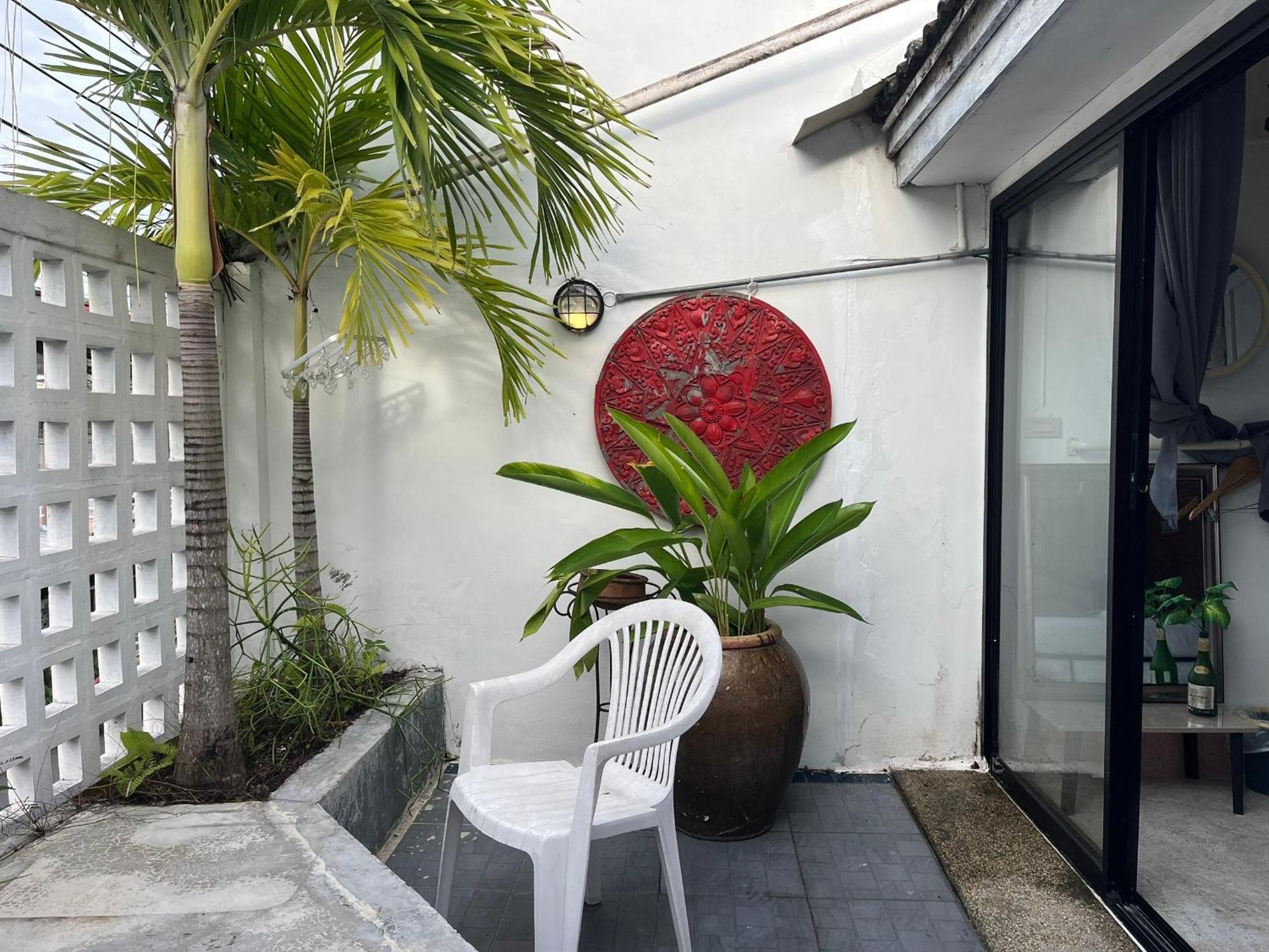 Auntie & Niece Phuket Apartman Ban Sam Kong Kültér fotó