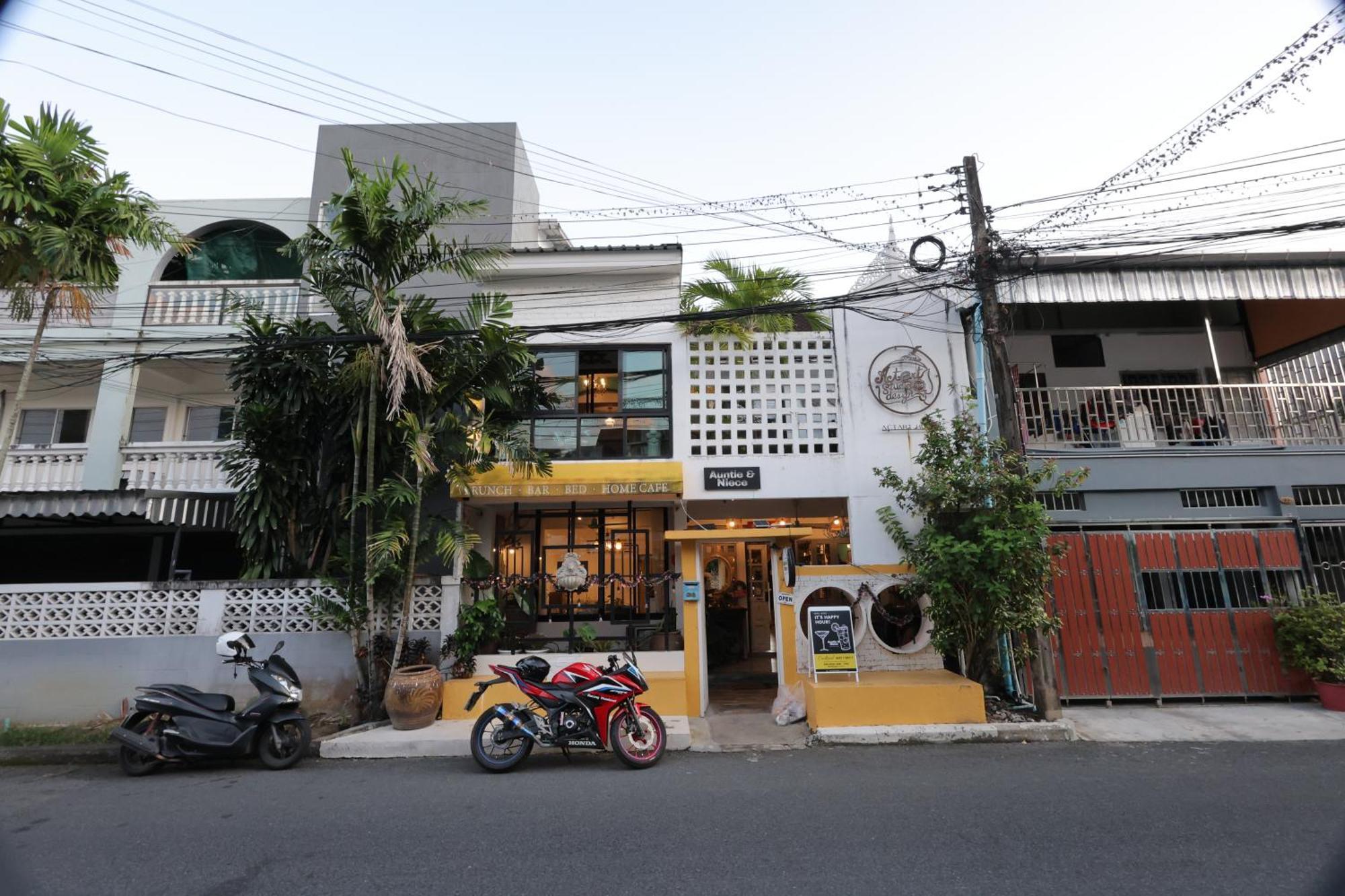 Auntie & Niece Phuket Apartman Ban Sam Kong Kültér fotó